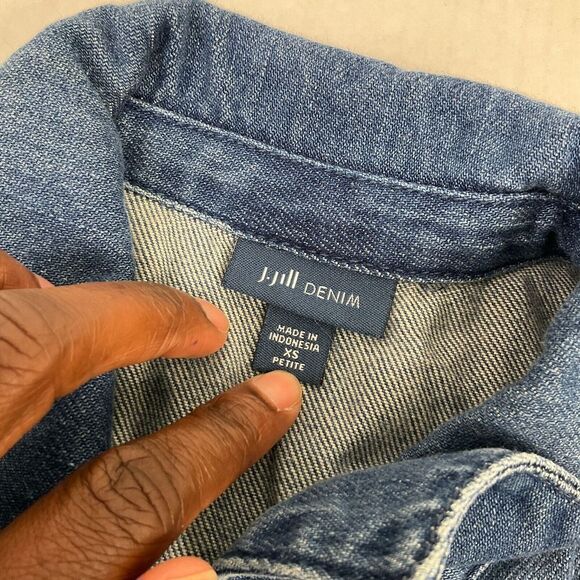 J.Jill Denim Utility Jacket Blue Button Down Drawstring Waist Raw Hem XSP Petite - Picture 4 of 11